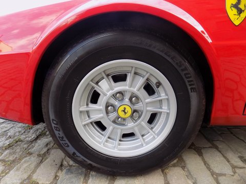 Ferrari 308 GT4 Dino 62