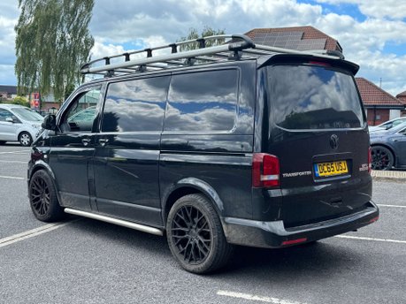 Volkswagen Transporter 2.0 Transporter T32 Sportline TDI 180 SWB 13