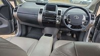 Toyota Prius 1.5 T3 CVT 5dr 16