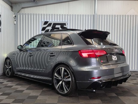 Audi RS3 2.5 TFSI Audi Sport Edition Sportback 5dr Petrol S Tronic quattro Euro 6 (s 4