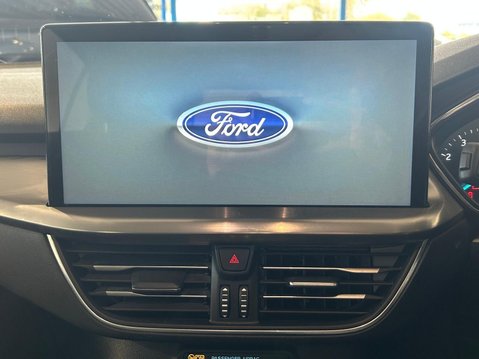 Ford Focus 1.0T EcoBoost MHEV Titanium Euro 6 (s/s) 5dr 21