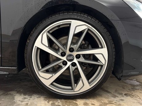 Audi A3 2.0 A3 Sportback 35 TDI S Line Edition 1 Semi-Auto 5dr 4