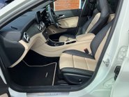 Mercedes-Benz GLA Class 2.0 GLA250 AMG Line PREMIUM PLUS SUV 5dr Petrol 7G-DCT 4MATIC Euro 6(211ps) 32