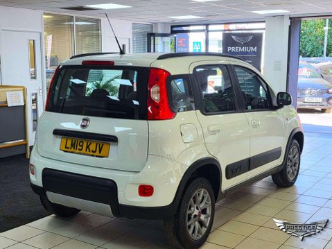 Fiat Panda 0.9 TwinAir 4x4 Euro 6 (s/s) 5dr 39