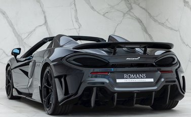 McLaren 600 Spider 4