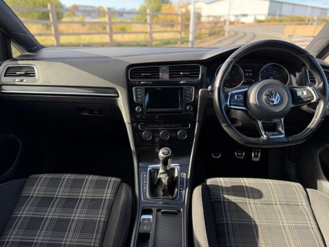 Volkswagen Golf 2.0 TDI BlueMotion Tech GTD Euro 6 (s/s) 5dr 16