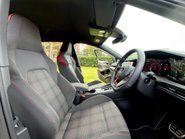 Volkswagen Golf GTI TSI DSG 24