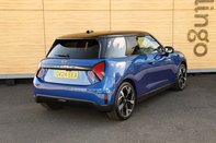 Mini Hatch SE EXCLUSIVE 2