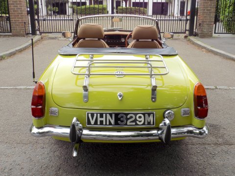 MG B ROADSTER 65
