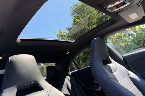 Mercedes-Benz CLA Class CLA 220 D AMG LINE PREMIUM PLUS - PANORAMIC ROOF 60