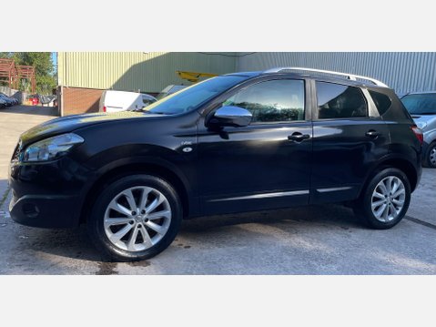 Nissan Qashqai 2.0 dCi Tekna Auto 4WD Euro 5 5dr (AVM) 18