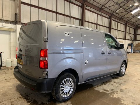 Toyota Proace L2 ICON CRC 5