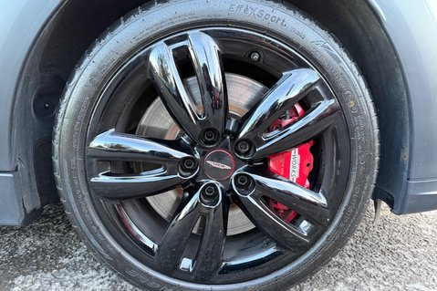 Mini Hatch JOHN COOPER WORKS - NANUQ WHITE - MINI SERVICE HISTORY 51