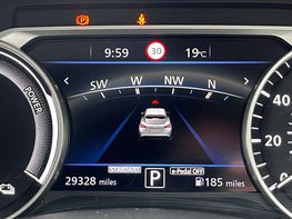 Nissan Juke 1.6 Juke Premiere Edition HEV CVT 5dr 33