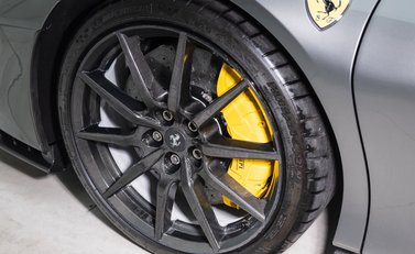 Ferrari SF90 Stradale ASSETTO FIORANO 33