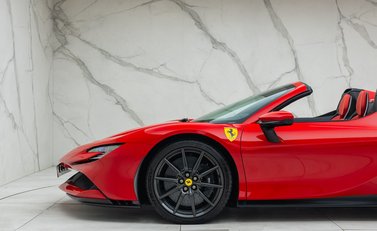 Ferrari SF90 Spider 46