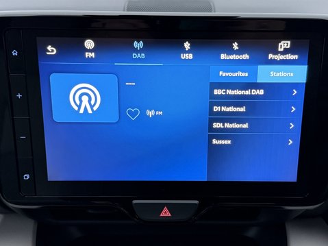 Toyota Yaris 1.5 Hybrid Excel 5dr CVT 23