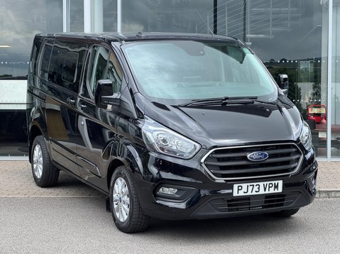 Ford Transit Custom 320 LIMITED DCIV ECOBLUE 1