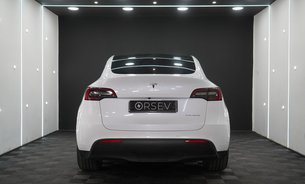 Tesla Model Y LONG RANGE AWD GROK AI Sexy Knob controller Adaptive LEDs Panoramic Roof 9