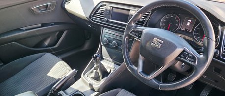 SEAT Leon TSI SE TECHNOLOGY LOOK! JUST £35 ROAD TAX! 6 SERVICES CAMBELT RELACED @64K 1