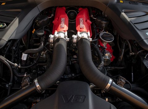 Ferrari GTC4 Lusso 28