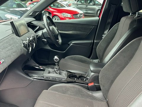 DS DS 3 BLUEHDI PERFORMANCE LINE S/S 10