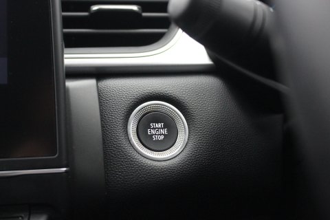 Renault Captur 5dr 1.6 E-Tech Techno Petrol Plug-in Hybrid Automatic 22