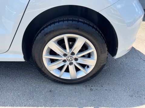 Volkswagen Polo SE TSI 25