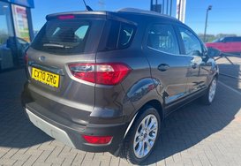 Ford Ecosport TITANIUM 7