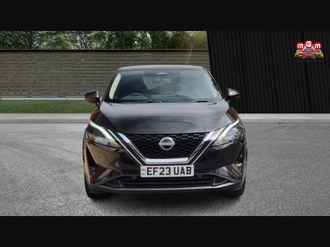 Nissan Qashqai DIG-T N-CONNECTA MHEV 4