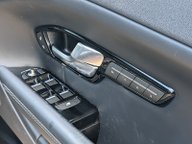 Land Rover Range Rover Evoque TD4 HSE DYNAMIC MHEV 29