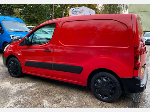 Citroen Berlingo 1.6 625 16v LX Temperature Controlled 5dr Petrol Manual L1 (155 g/km, 95 bh 17