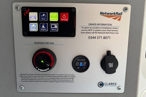 Iveco Daily 70C18V Welfare Unit - Tail Lift / Toilet / 7 Seats / Air Con 25