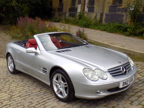 Mercedes-Benz SL Series SL500 47