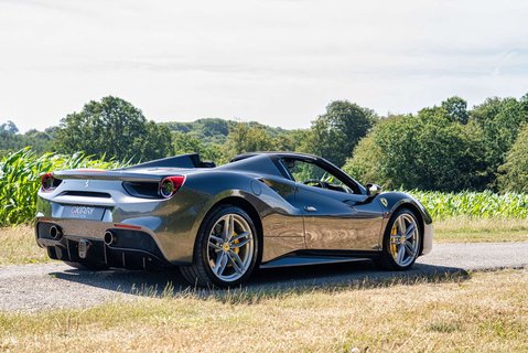 Ferrari 488 Spider 5