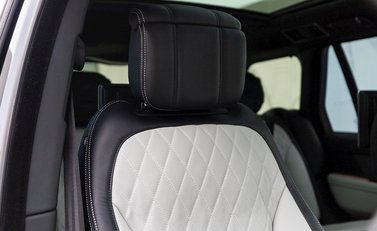 Land Rover Range Rover 5.0 SVAutobiography Dynamic 11