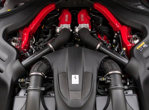 Ferrari Portofino 29