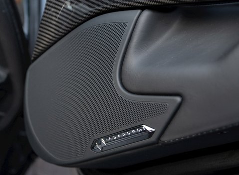 Lamborghini Aventador S LP740-4 Roadster 24