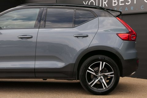 Volvo XC40 2.0 XC40 R-Design T4 Auto 5dr 10