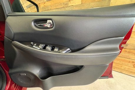 Nissan LEAF 40kWh Tekna Hatchback 5dr Electric Auto (150 ps) 60