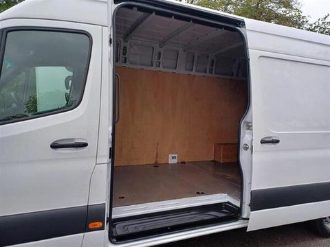 Mercedes-Benz Sprinter 315 CDI PROGRESSIVE RWD 14