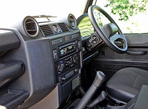 Land Rover 90 County 20