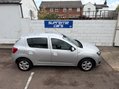 Dacia Sandero 1.5 dCi Laureate Euro 5 5dr 27