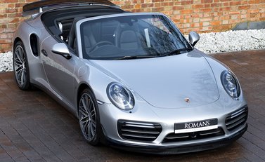 Porsche 911 Turbo Cabriolet (991.2) 8