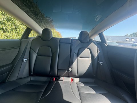 Tesla Model 3 Saloon 4dr Electric Auto RWD (241 bhp) 9