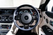 Rolls-Royce Ghost V12. STARLIGHT. H, C & M SEATS. REAR ENTERTAINMENT. HUD. A/CRUISE CONTROL 45