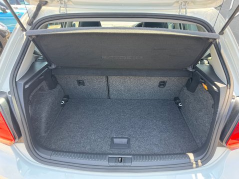 Volkswagen Polo SE TSI 27