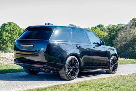 Land Rover Range Rover P530 First Edition