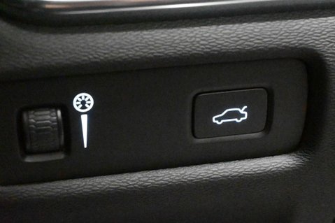 Volvo S60 2.0 S60 R-Design+ T5 Auto 4dr 47