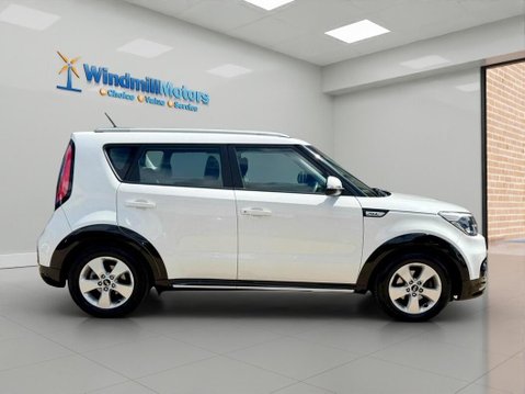 Kia Soul 1.6 GDi 1 Euro 6 5dr 3